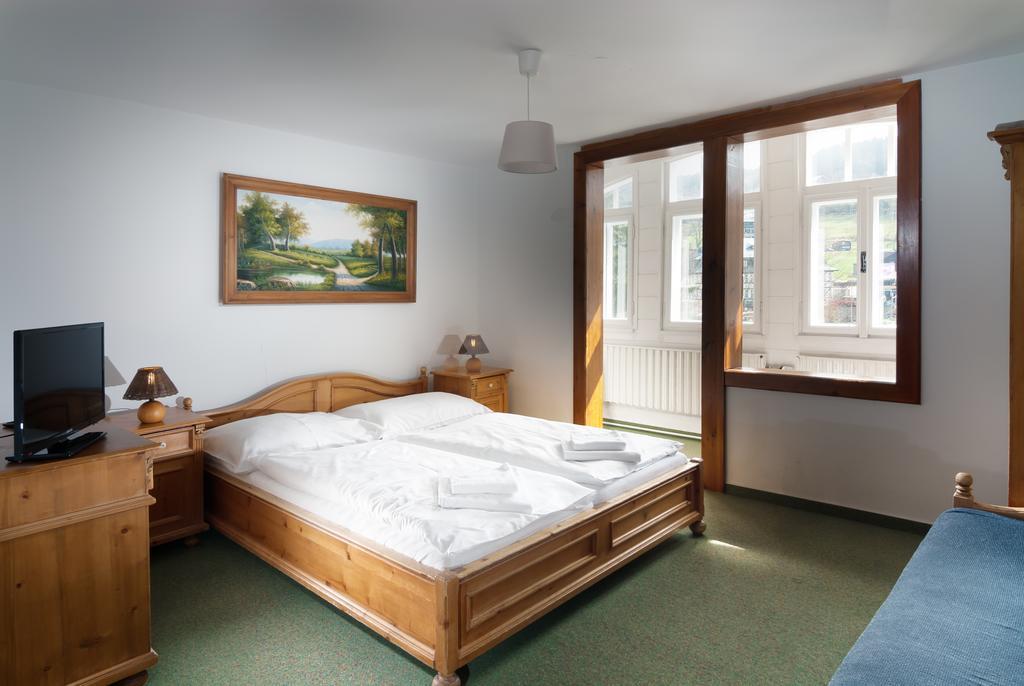 Depandance Villa Hubertus Spindleruv Mlyn Ruang foto