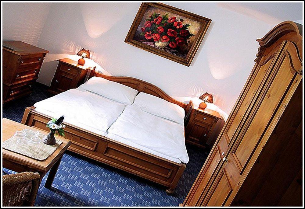 Depandance Villa Hubertus Spindleruv Mlyn Bagian luar foto